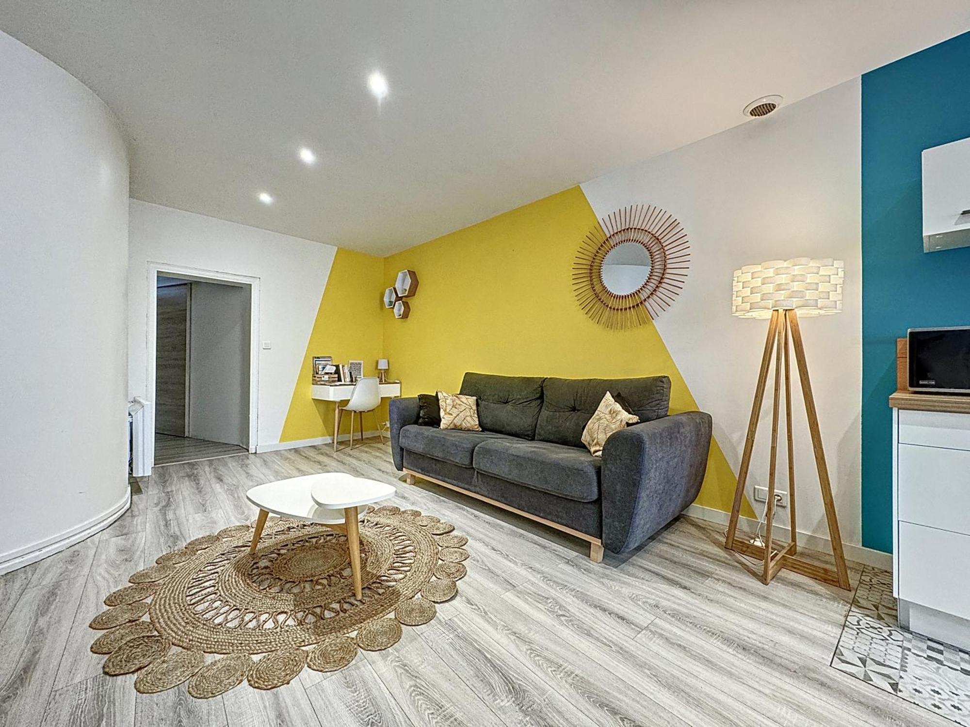 Confort, Wifi Et Garage มีโญ ภายนอก รูปภาพ